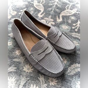 Lauren Ralph Lauren Camila driving loafers in a light gray suede